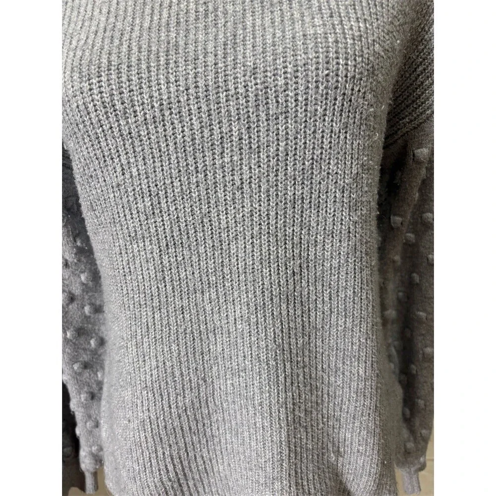 Vince Camuto Sweater Womens M Gray Mock Neck Pullover Textured Sleeves - Picture 2 of 10
